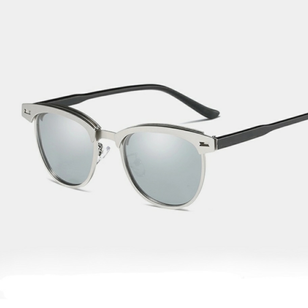🆕️Exclusive Silver Mirror Frames🥰